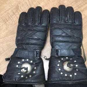 COPY - Black Leather Insulated Gloves. Motorcycle Type Gloves. Good Condition.